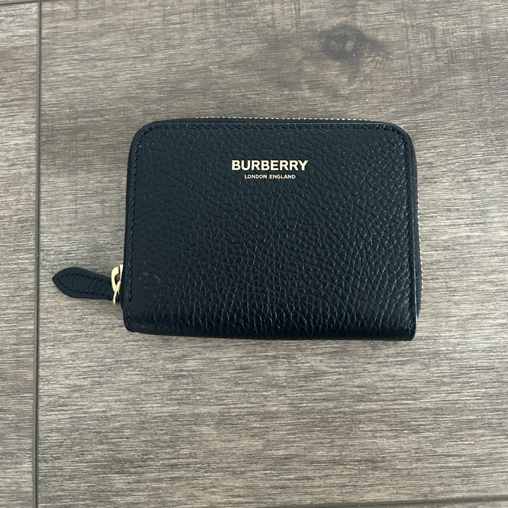 NEW BURBERRY Mini Zip Around Leather Wallet BLACK